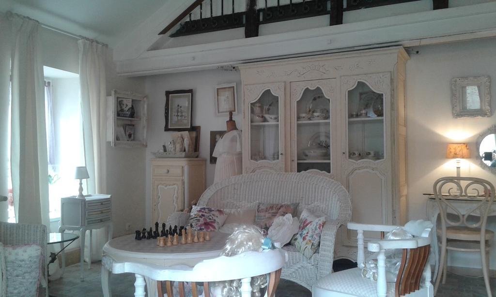 Bed and Breakfast La Chaumiere Ousson-sur-Loire Exterior foto
